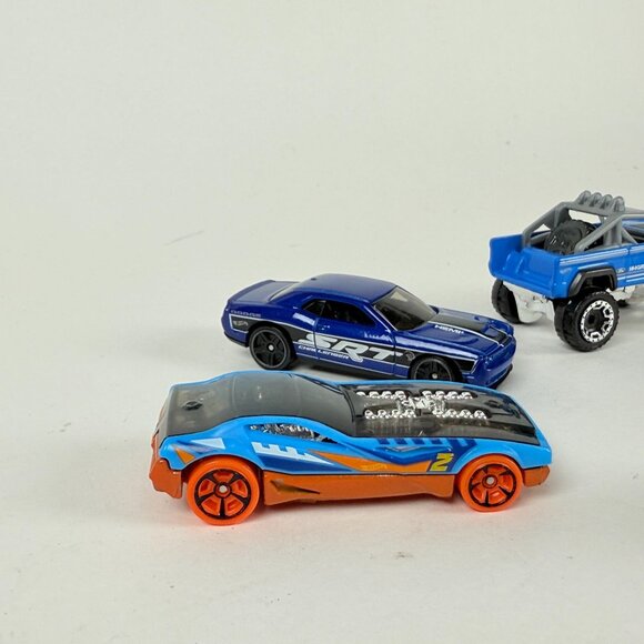 Hot Wheels Car 7 Diecast 1:64 Scale Mixed Models  Bye Focal Trucks Racer Car - Picture 3 of 8